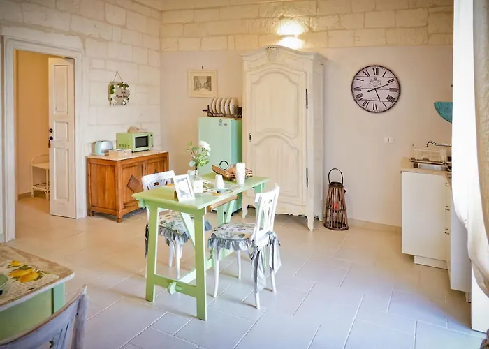 Konukevi Casa Nonna Stella Martina Franca